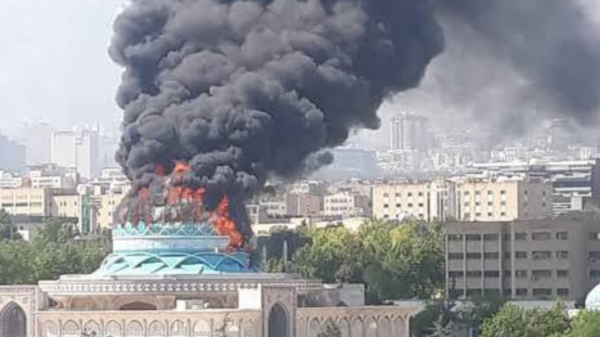 Teheran w płomieniach