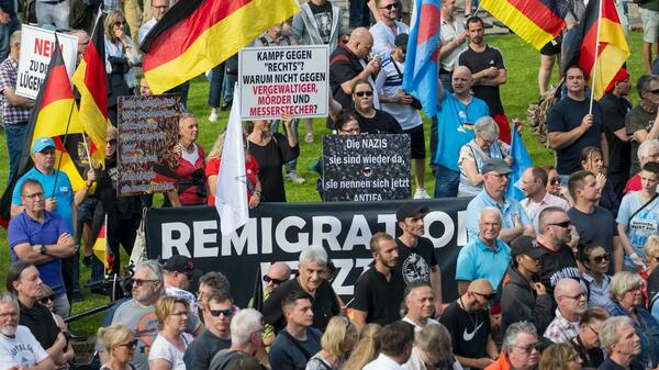 rekordowa emigracja z Niemiec... Niemców Niemcy masowo wyjeżdżają z Niemiec