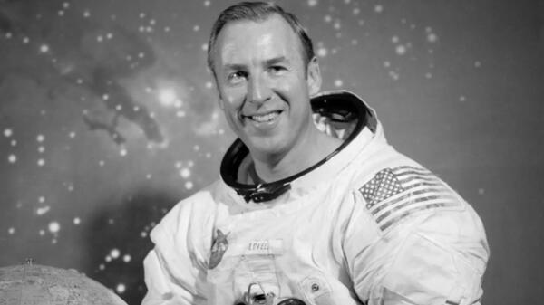 zmarł dowódca misji Apollo 13 Jim Lovell nie żyje