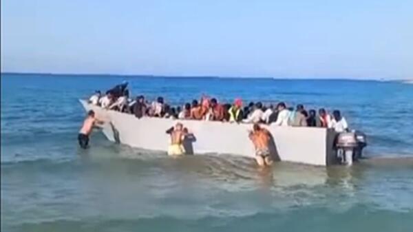 nielegalni imigranci na greckiej wyspie nielegalni imigranci na greckiej wyspie