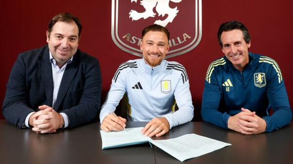 Matty Cash - kontrakt Aston Villa