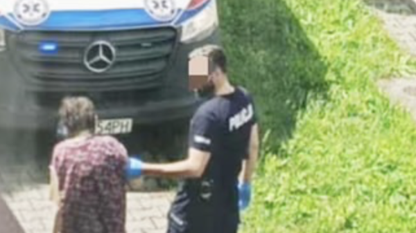42-letnia Mirella więziona przez rodziców przez 27 lat 42-letnia Mirella więziona przez rodziców przez 27 lat