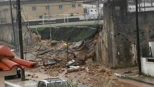 orkan Claudia szaleje w Portugalii