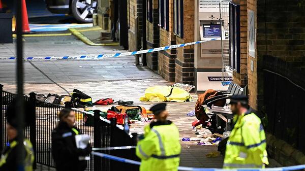 masowy atak w Huntingdon