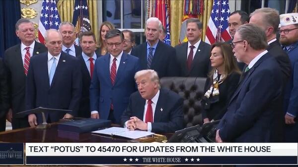 Trump &quot;zakończył shutdown&quot;