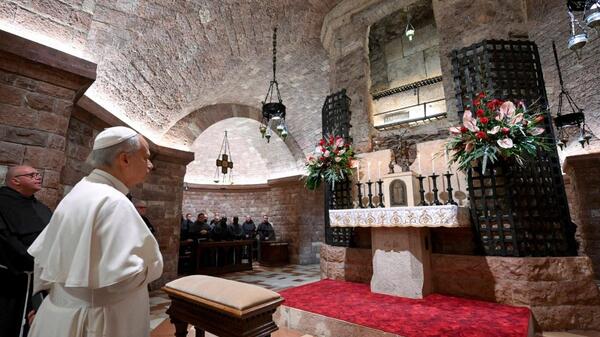 Papież Leon XIV w Asyżu. Mocny apel o nadzieję w trudnych czasach