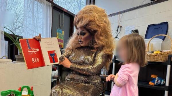 Drag Queen Story Hour