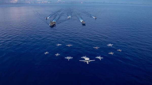 grupa uderzeniowa lotniskowca USS Abraham Lincoln