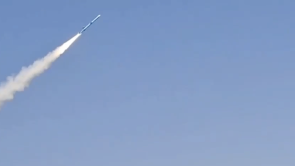 Atak dronów na lotnisko w Kuwejcie. Uderzenie w infrastrukturę cywilną