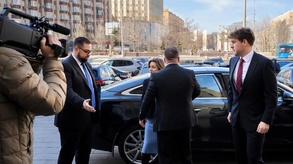 służby dyplomatyczne