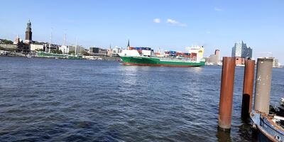 Hamburg port