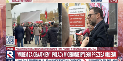 Trwa protest w obronie Daniela Obajtka przed Prokuraturą Regionalną w Warszawie