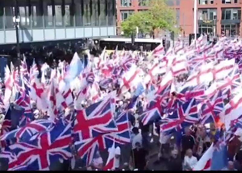 wielka manifestacja w Londynie