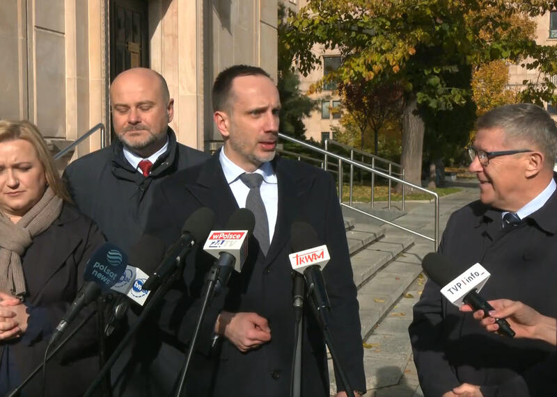 Konferencja posłów PiS