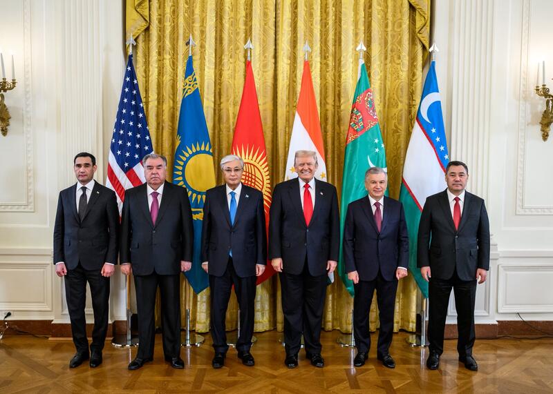 Donald Trump rozpoczyna nową erę w relacjach z Azją Centralną