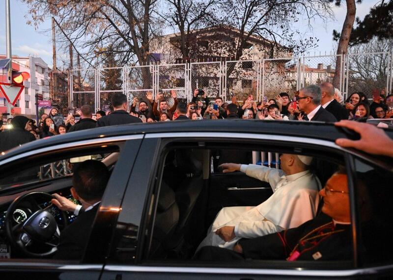 Drugi dzień pielgrzymki Leona XIV. Stambuł i Nicea w centrum wydarzeń