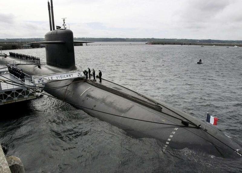 Francuskie wojsko otworzyło ogień do dronów nad strategiczną bazą atomową