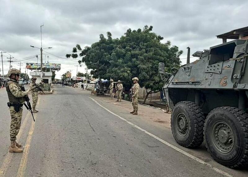 żołnierze Kolumbii na granicy z Wenezuelą