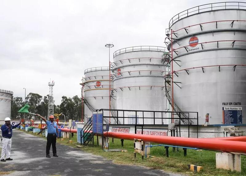zbiorniki magazynowe w Indiach
