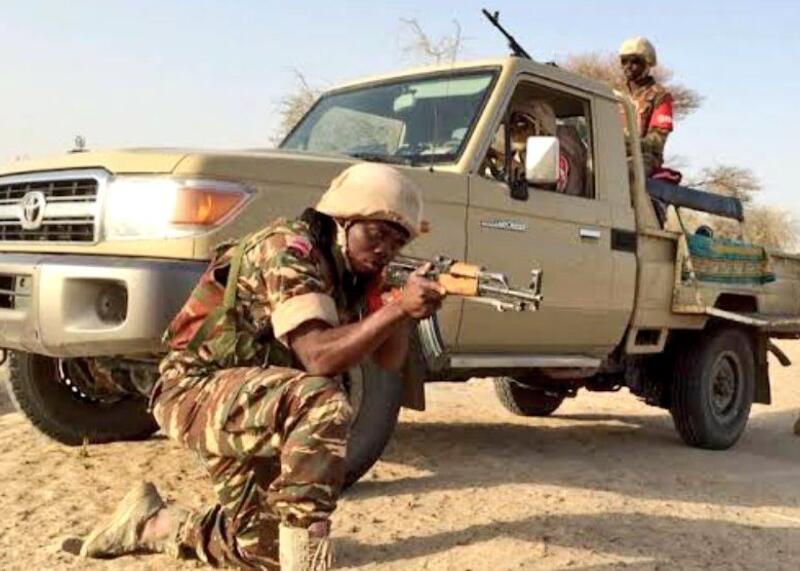 terroryści z grupy Lakurawa