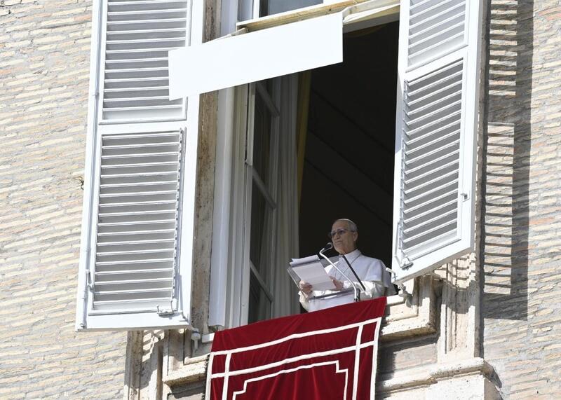 Papież modli się za Madagaskar