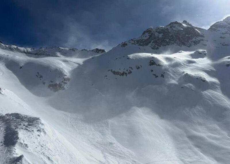 lawina we Włoszech - zdjęcie poglądowe