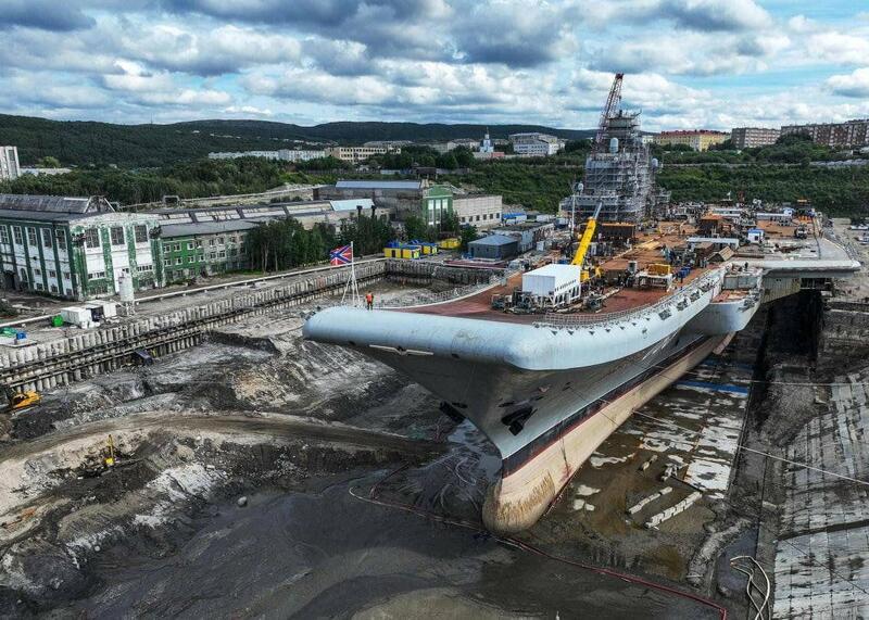 jedyny rosyjski lotniskowiec z wizją zezłomowania