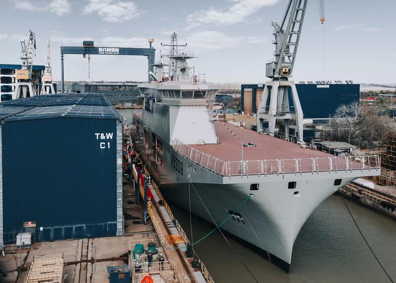 lotniskowiec dronów