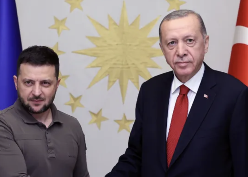 Zełenski w Turcji rozmawia z Erdoganem o bezpieczeństwie