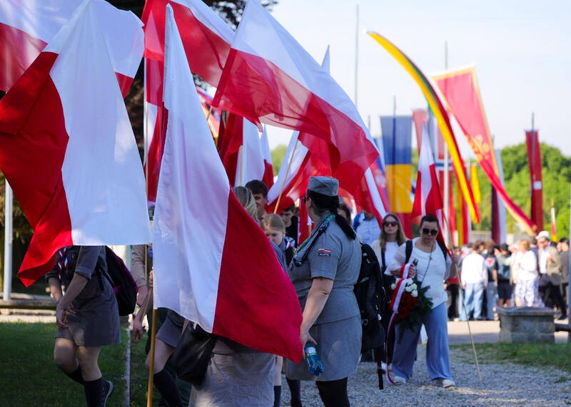 IPN upamiętnił ofiary KL Mauthausen