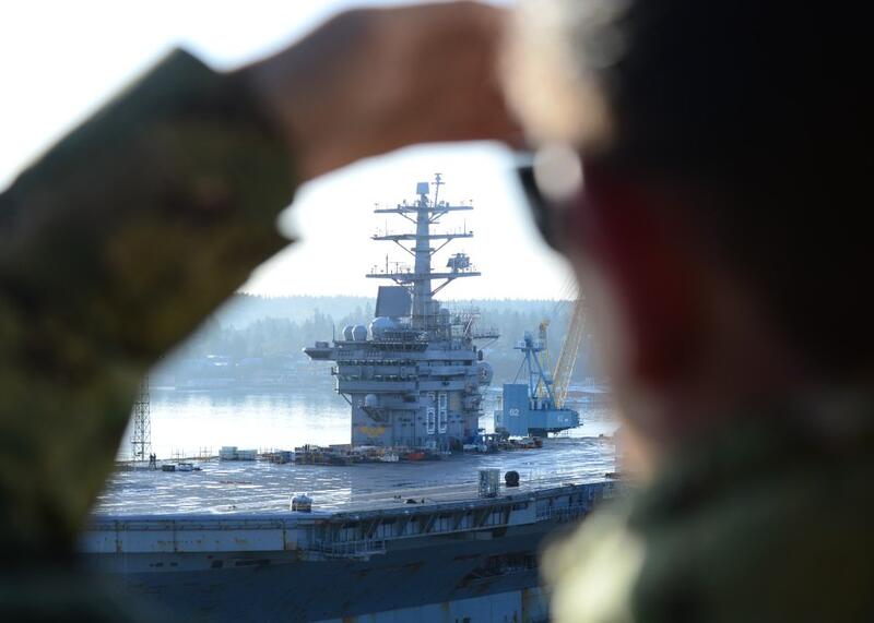 lotniskowiec USS Nimitz