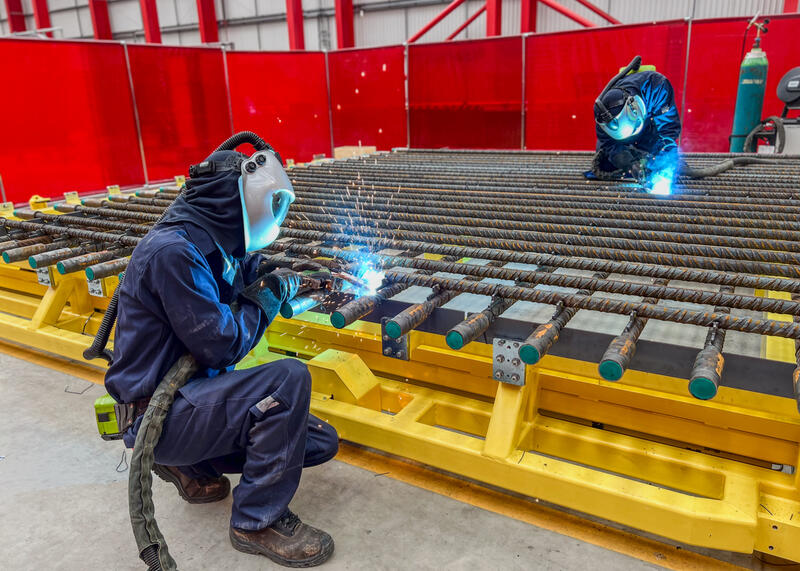 spawanie konstrukcji na Hinkley Point C
