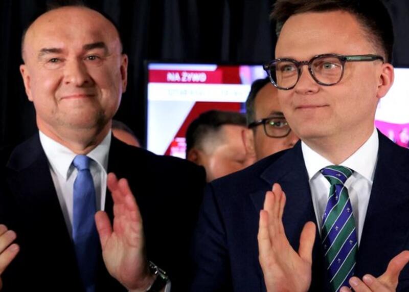 Prokuratura chce zarzutów dla Hołowni i Koboski. W tle afera Collegium Humanum