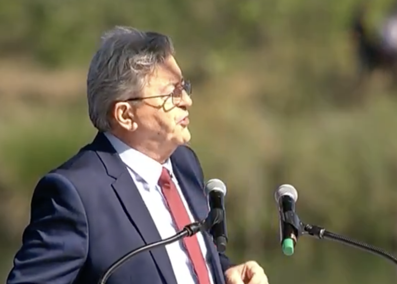 Jean-Luc Mélenchon proponuje przed wyborami prezydenckimi zamrożenie części francuskiego długu