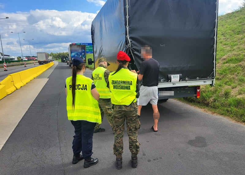 przemyt nielegalnych imigrantów do Polski