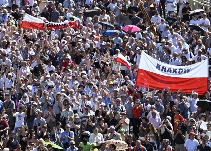 Leon XIV zwrócił się do Polaków. Szczególne pozdrowienia dla pielgrzymów z Torunia